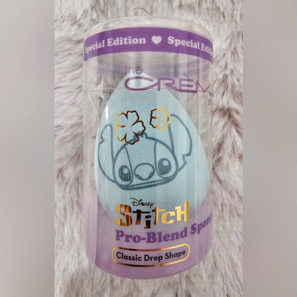 🆕 2 LIMITED EDITION THE CREME SHOP STICH BLENDER & HELLO KITTY LIP BALM! - Picture 2 of 3